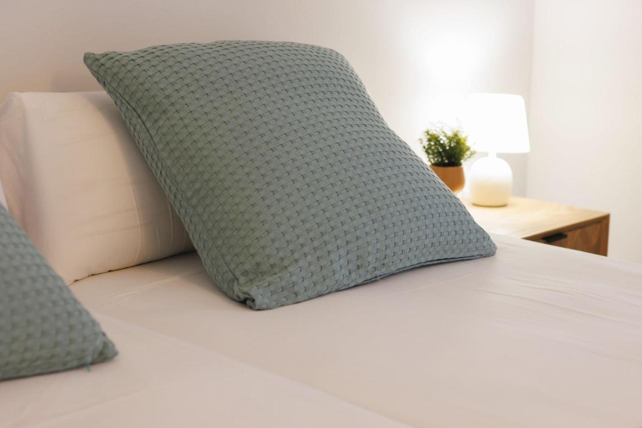Bravissimo Figuerola, Spacious 3-Bedroom Apartment Girona Eksteriør bilde
